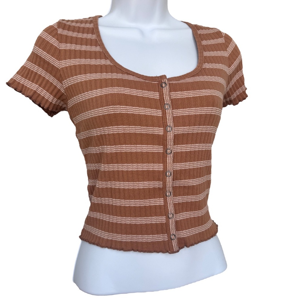 American Eagle Striped Snap-front Top